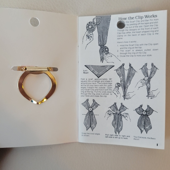 Vintage Italian Scarf & Leaf Scarf Clip ~ 1970s-1980s? ~ Pretty Paisley Pattern - Picture 8 of 16